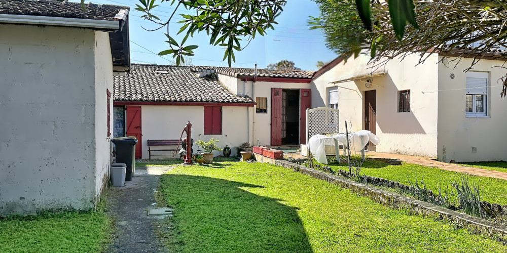 maison à LE BOUSCAT (33110)